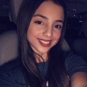 Meet your Posher, Jasmine